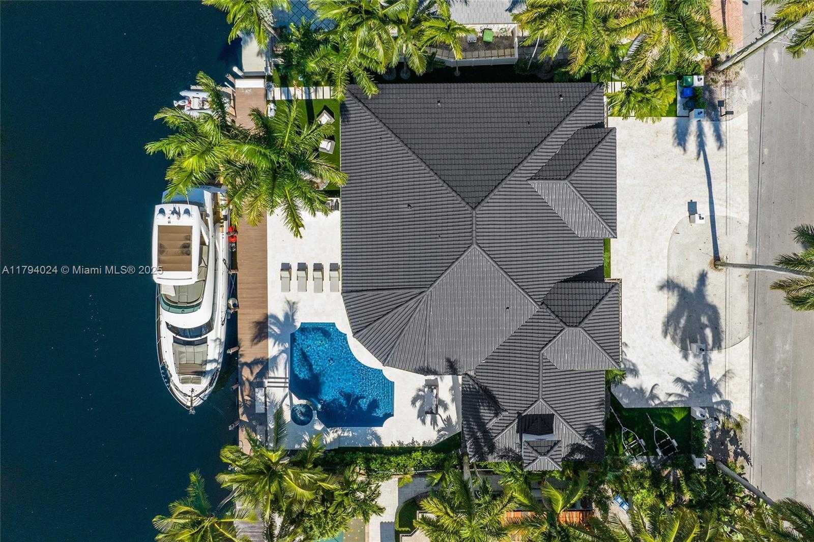 Small Image of 511 SAN MARCO DR, Fort Lauderdale Number 6