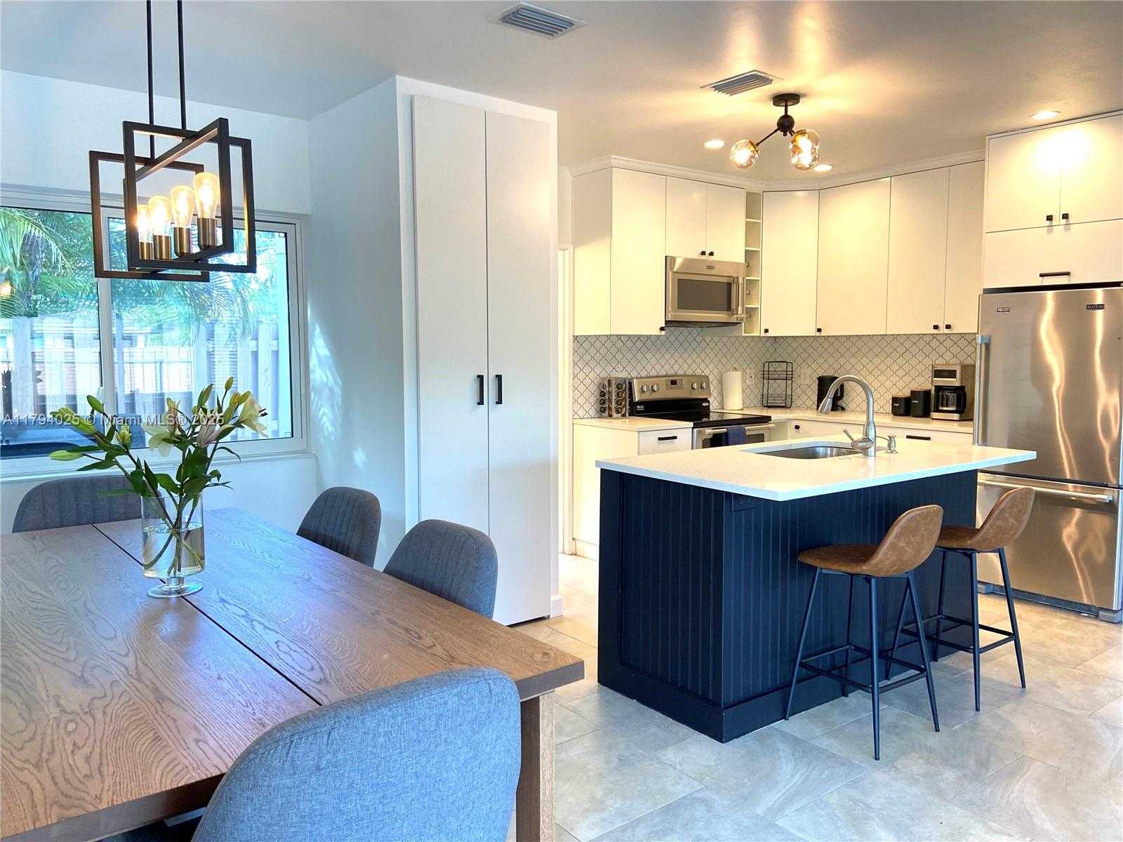 Small Image of 737 NORTH EAST 16TH ST, Fort Lauderdale Number 18