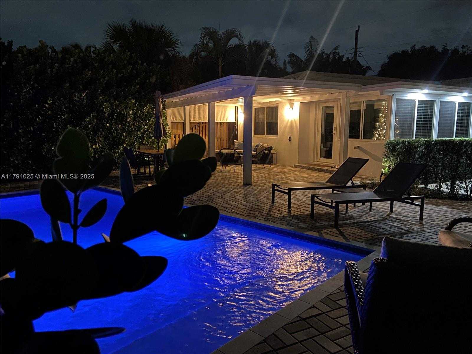Small Image of 737 NORTH EAST 16TH ST, Fort Lauderdale Number 25