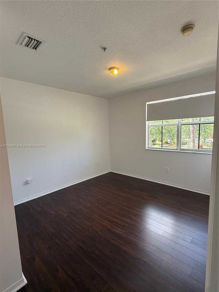 Small Image of 906 SOUTH WEST 143RD AVE, Pembroke Pines Number 2