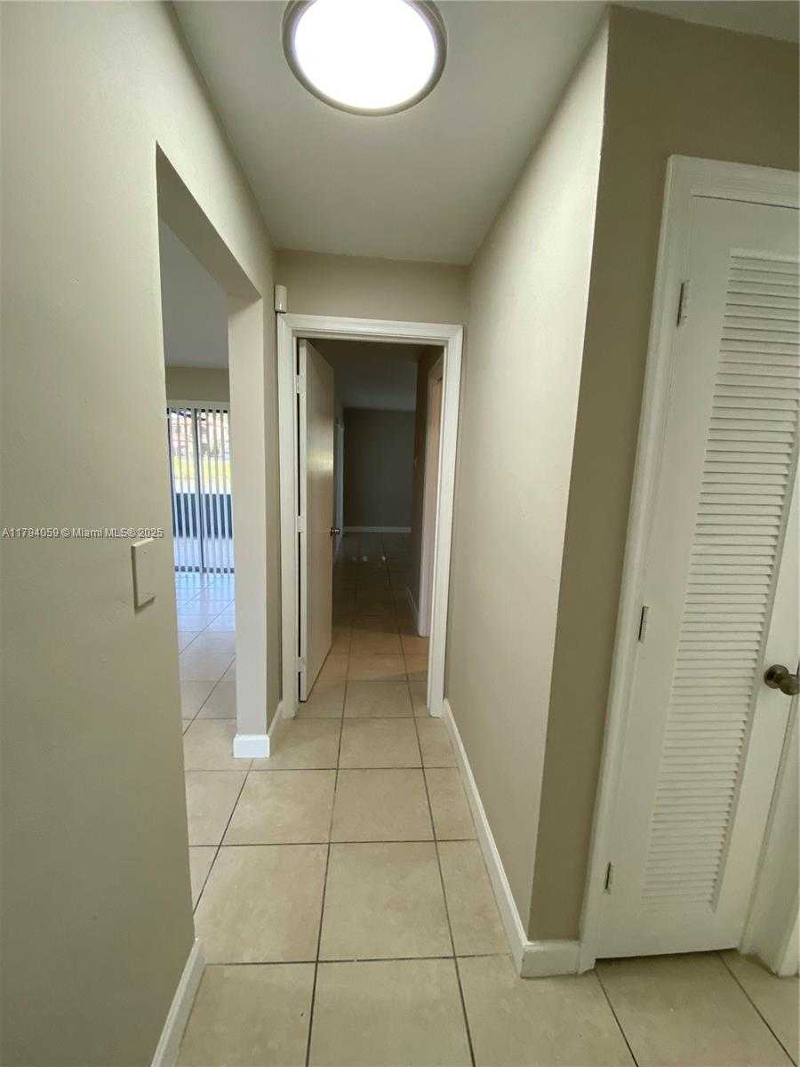 Small Image of 5009 NORTH WEST 51ST CT, Tamarac Number 22