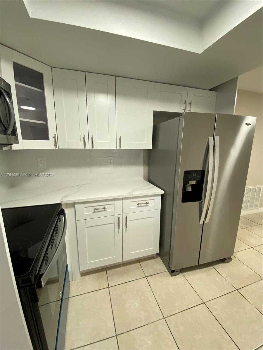 Small Image of 5009 NORTH WEST 51ST CT, Tamarac Number 32