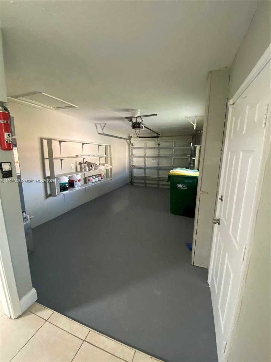 Small Image of 5009 NORTH WEST 51ST CT, Tamarac Number 43