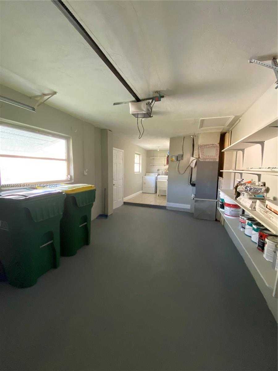 Small Image of 5009 NORTH WEST 51ST CT, Tamarac Number 44