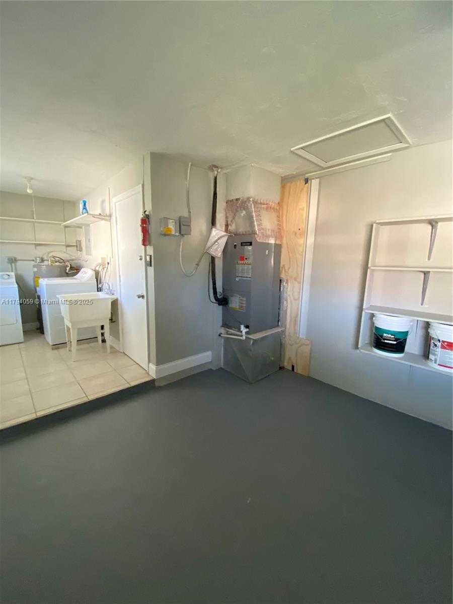 Small Image of 5009 NORTH WEST 51ST CT, Tamarac Number 46
