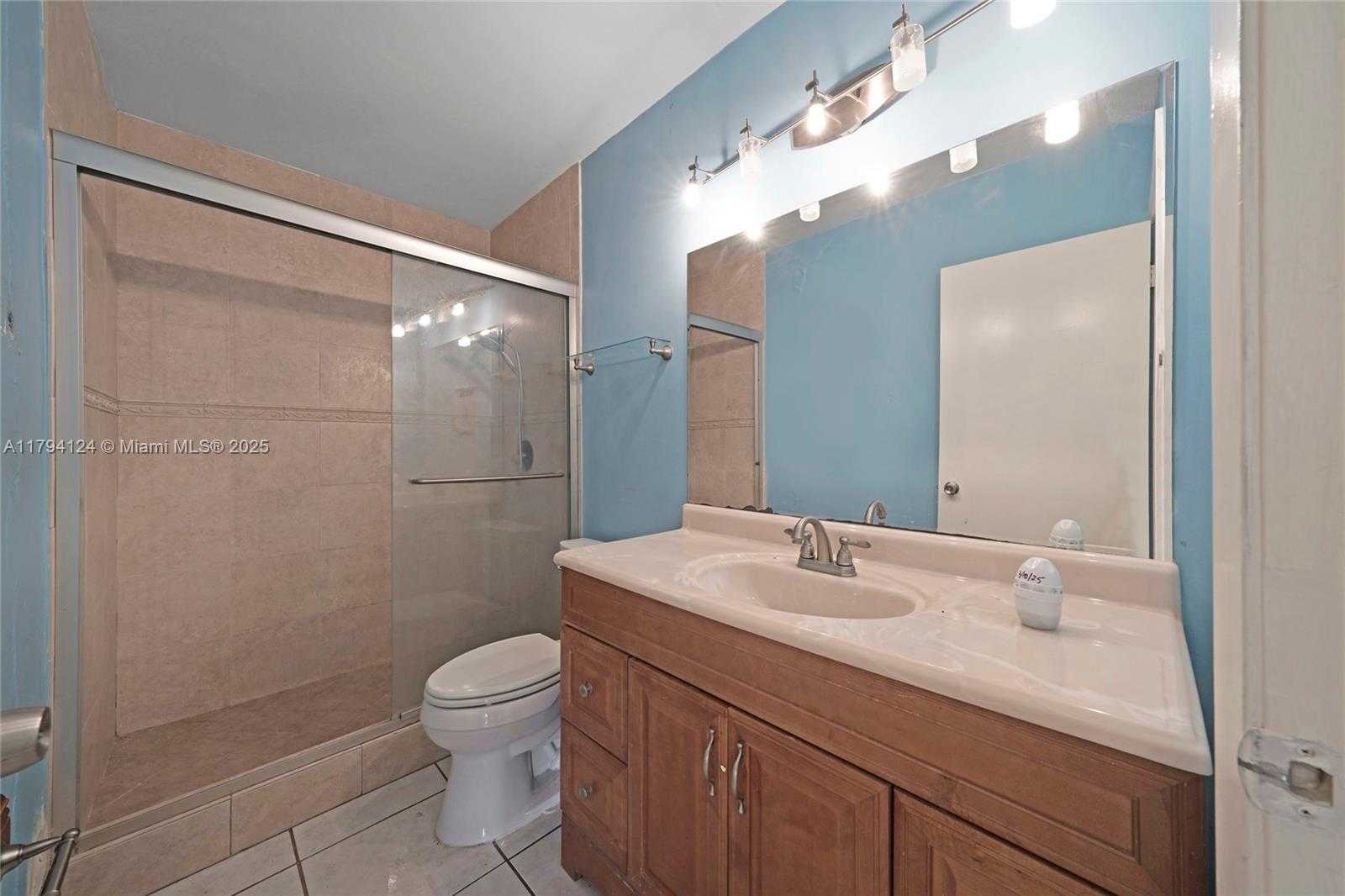 Small Image of 4241 WEST 1ST AVE, Hialeah Number 17