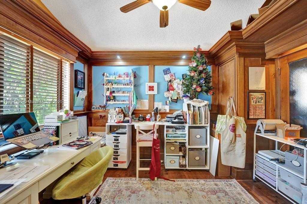 Small Image of 9682 RIDGECREST CT, Davie Number 41