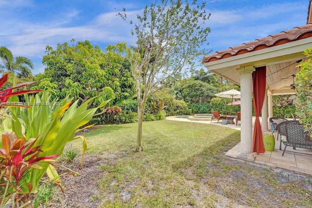 Small Image of 9682 RIDGECREST CT, Davie Number 68
