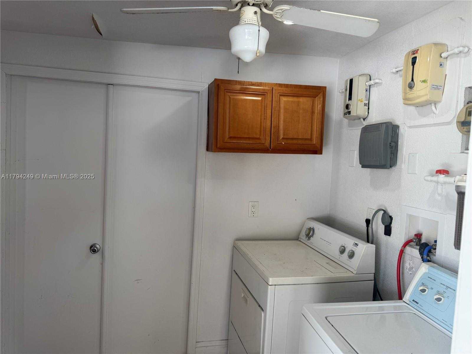 Small Image of 4430 NORTH WEST 175TH ST, Miami Gardens Number 7