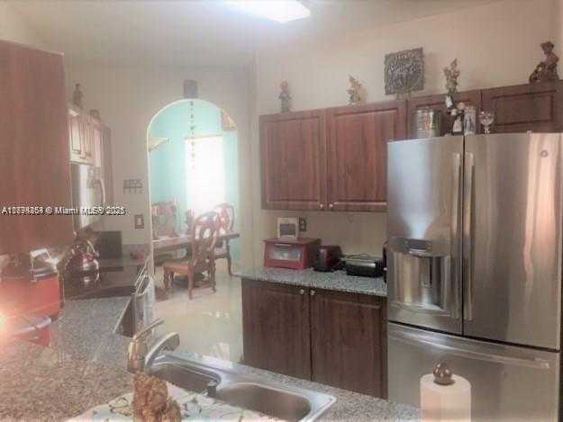 Small Image of 4854 NORTH WEST 110TH PL, Doral Number 7