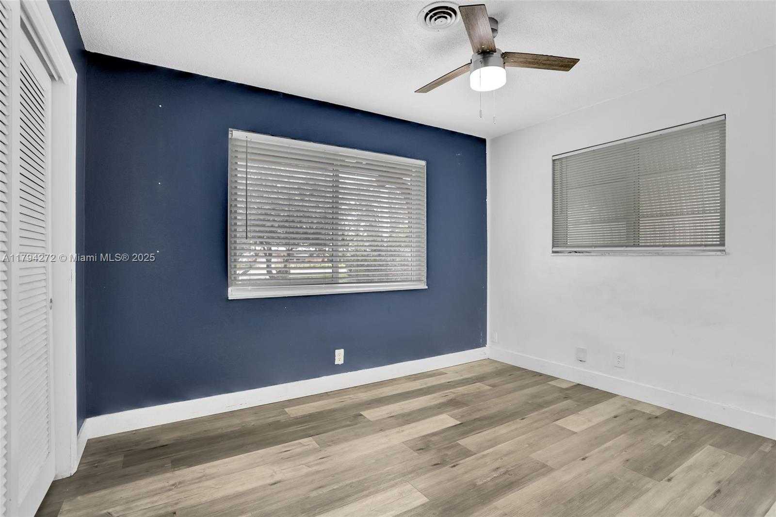 Small Image of 2712 NORTH WEST 53RD ST, Tamarac Number 17