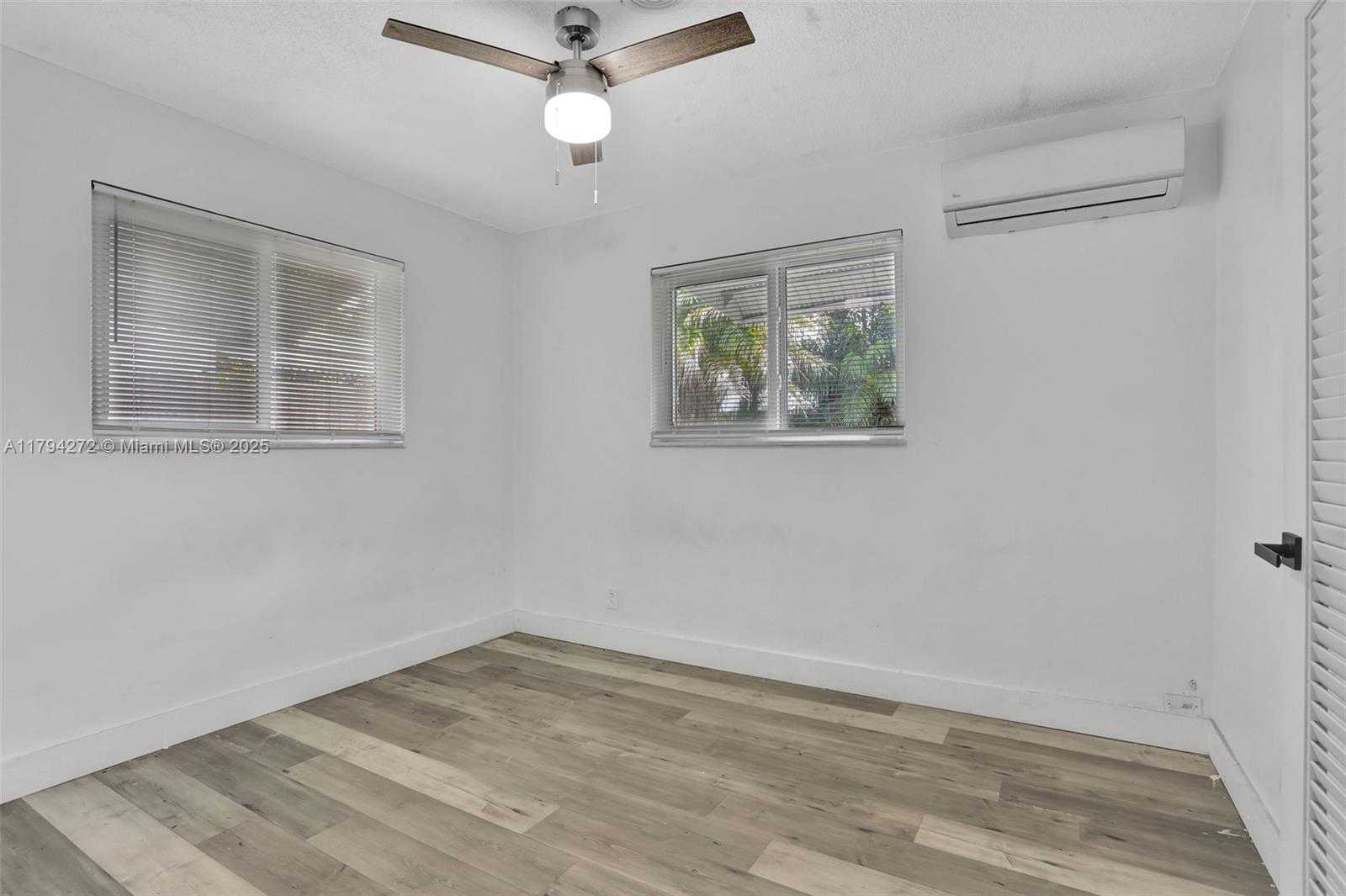 Small Image of 2712 NORTH WEST 53RD ST, Tamarac Number 19