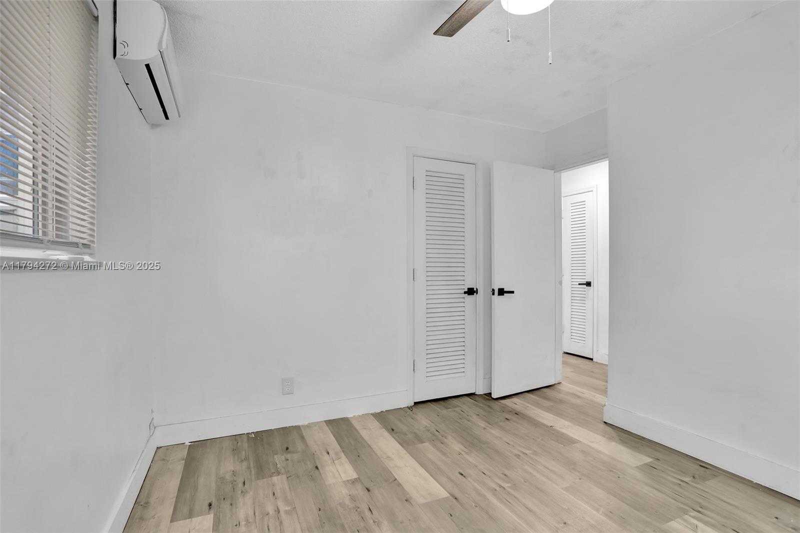 Small Image of 2712 NORTH WEST 53RD ST, Tamarac Number 20