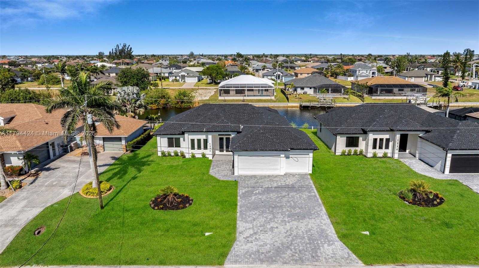 Small Image of 1234 NORTH WEST 36TH AVE, Cape Coral Number 4