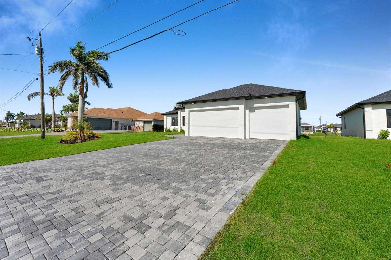 Small Image of 1238 NORTH WEST 36TH AVE, Cape Coral Number 18