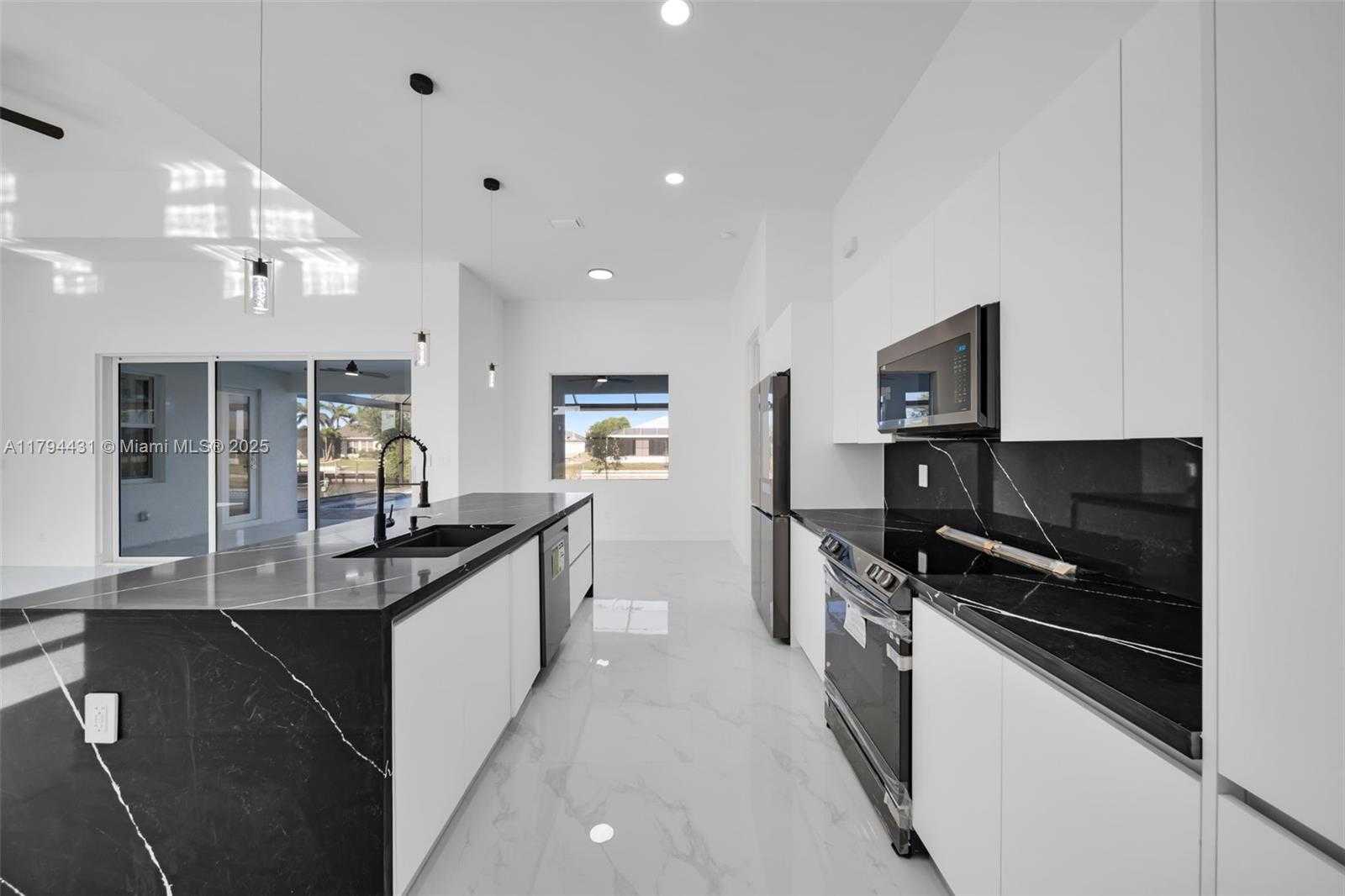 Small Image of 1238 NORTH WEST 36TH AVE, Cape Coral Number 23