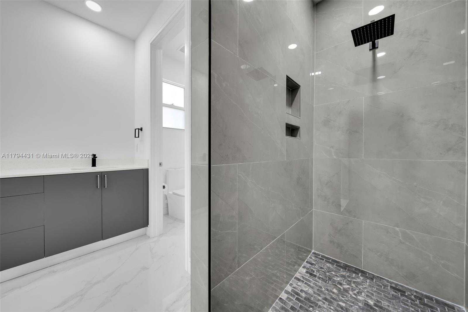 Small Image of 1238 NORTH WEST 36TH AVE, Cape Coral Number 34