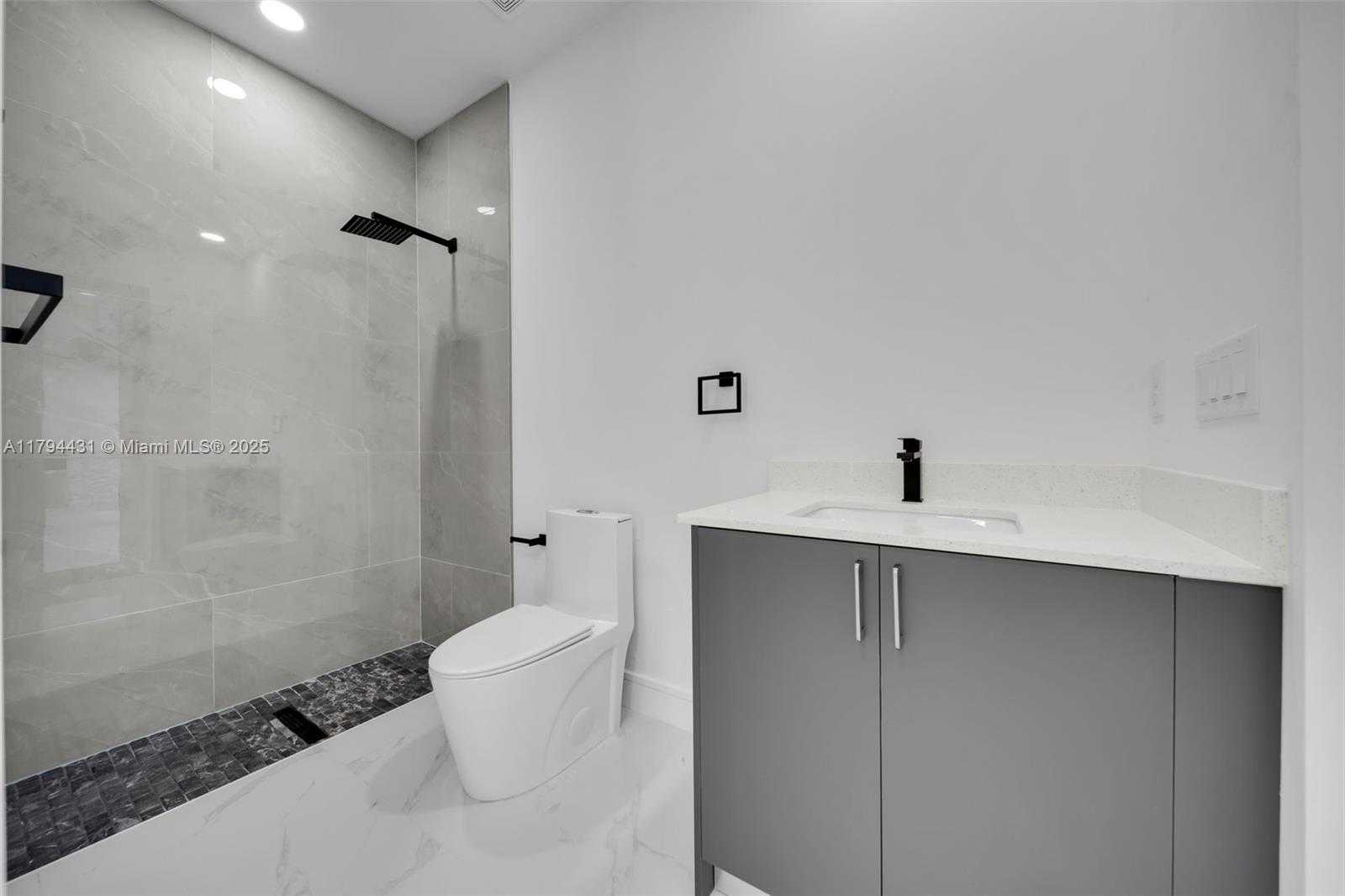 Small Image of 1238 NORTH WEST 36TH AVE, Cape Coral Number 46