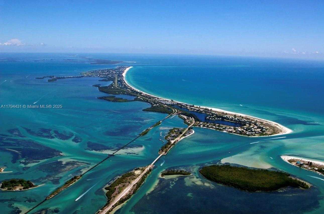 Small Image of 1238 NORTH WEST 36TH AVE, Cape Coral Number 57
