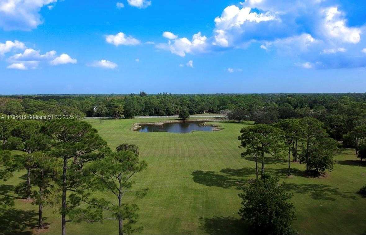 Small Image of 1901 SOUTH EAST RANCH RD, Jupiter Number 49