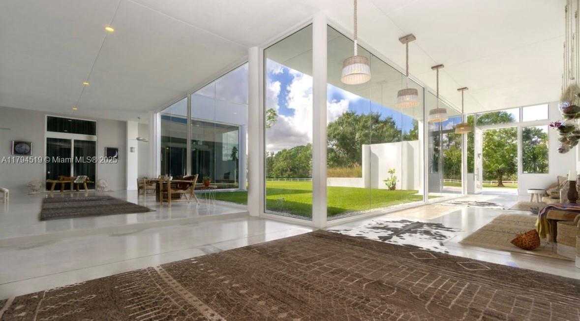 Small Image of 1901 SOUTH EAST RANCH RD, Jupiter Number 8