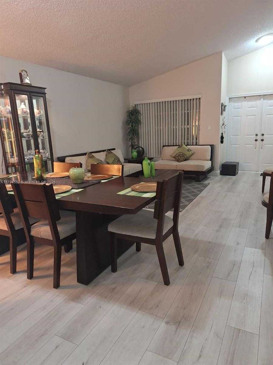 Small Image of 20401 SOUTH WEST 1ST ST, Pembroke Pines Number 3