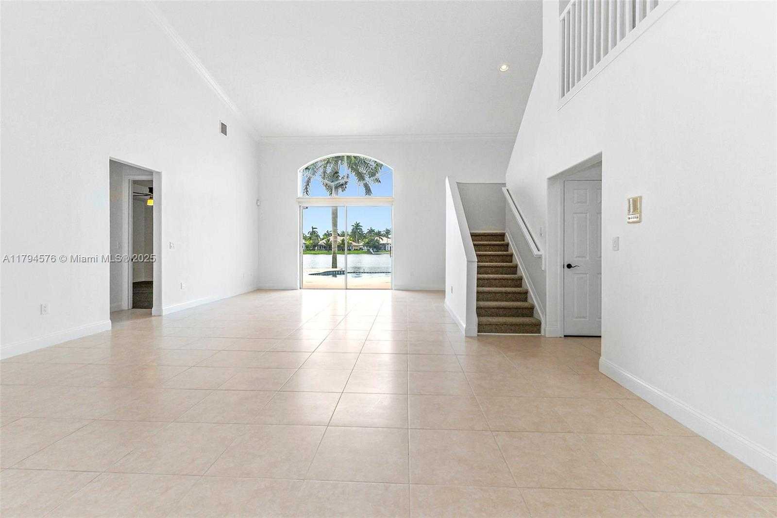 Small Image of 13790 NORTH WEST 20TH ST, Pembroke Pines Number 12