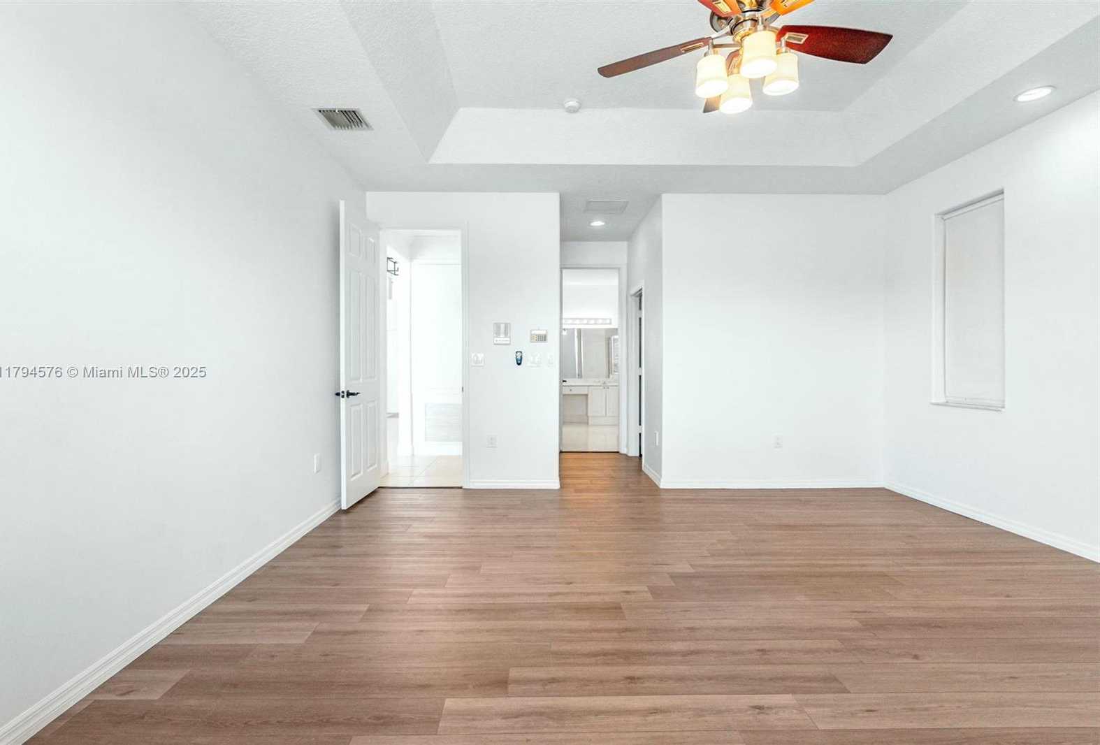 Small Image of 13790 NORTH WEST 20TH ST, Pembroke Pines Number 16