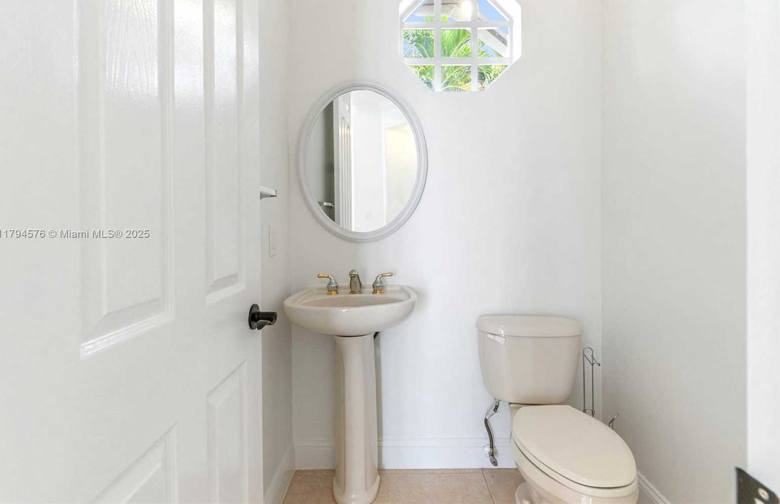 Small Image of 13790 NORTH WEST 20TH ST, Pembroke Pines Number 25