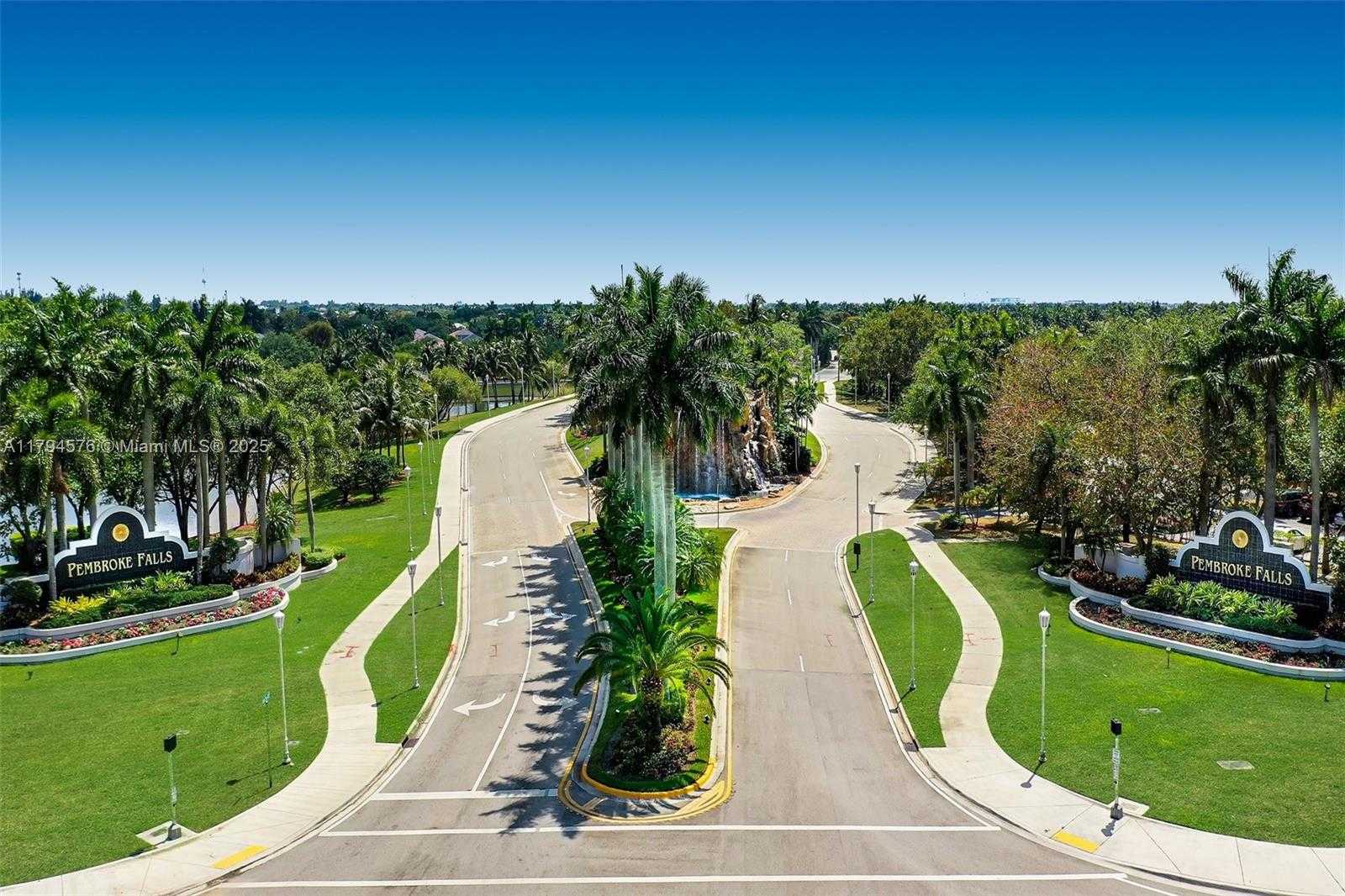 Small Image of 13790 NORTH WEST 20TH ST, Pembroke Pines Number 40