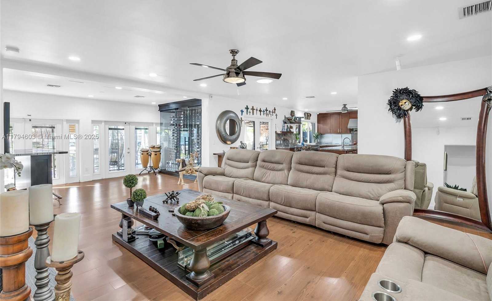 Small Image of 2108 NORTH EAST 124TH ST, North Miami Number 14