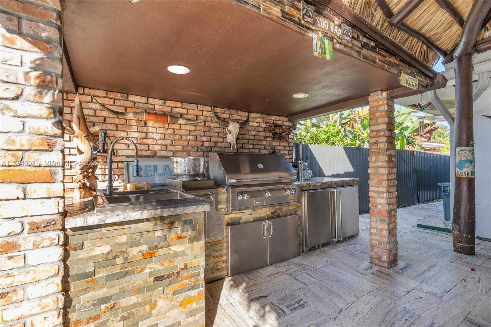 Small Image of 2108 NORTH EAST 124TH ST, North Miami Number 35