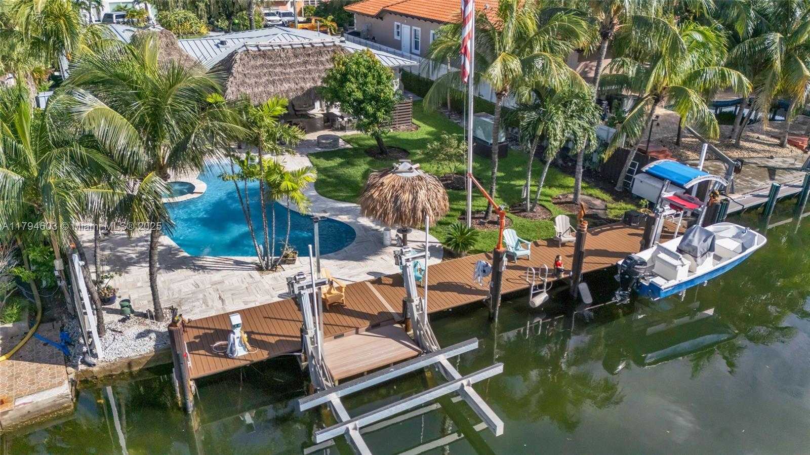 Small Image of 2108 NORTH EAST 124TH ST, North Miami Number 39