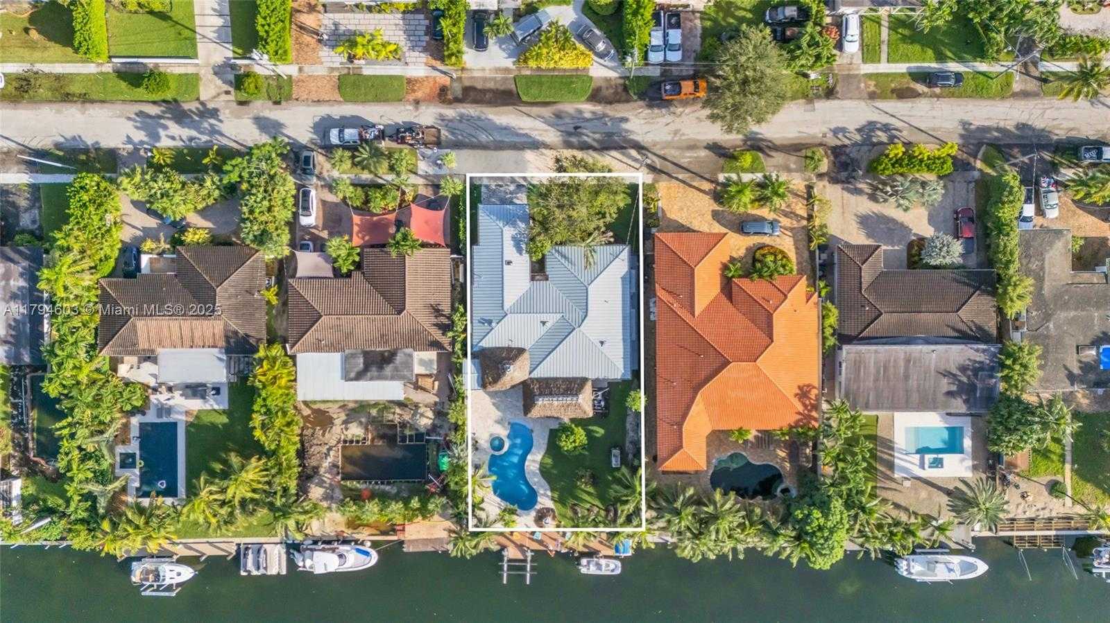 Small Image of 2108 NORTH EAST 124TH ST, North Miami Number 41