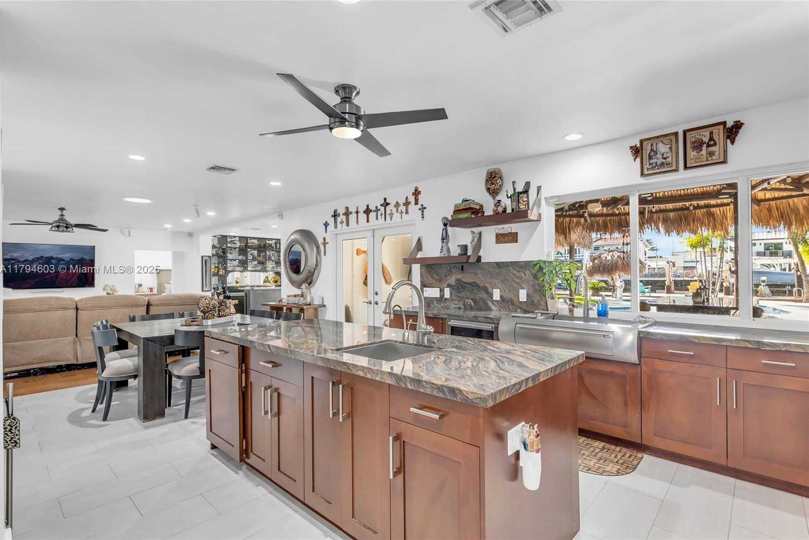 Small Image of 2108 NORTH EAST 124TH ST, North Miami Number 7