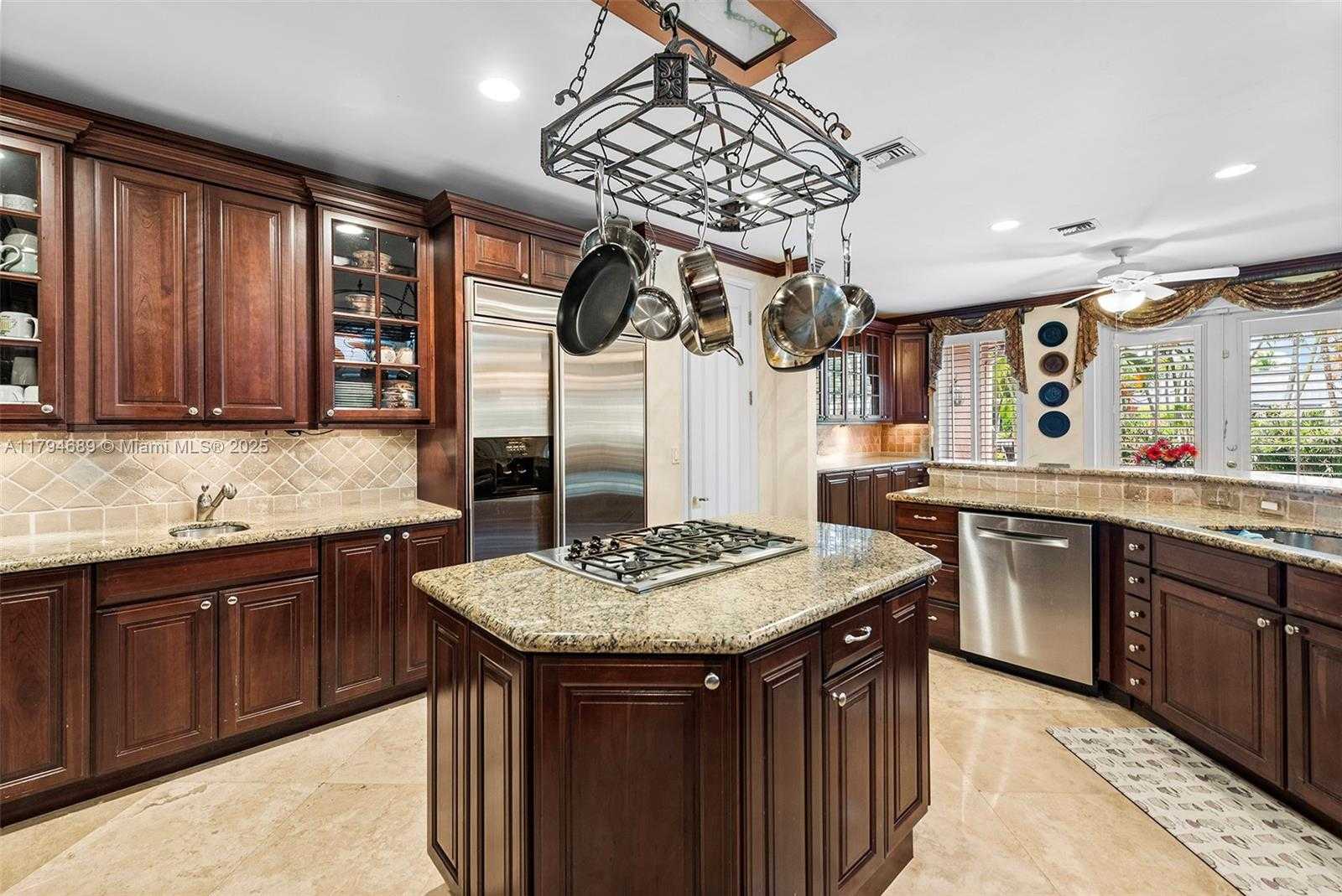 Small Image of 2709 NORTH EAST 16TH ST, Fort Lauderdale Number 11