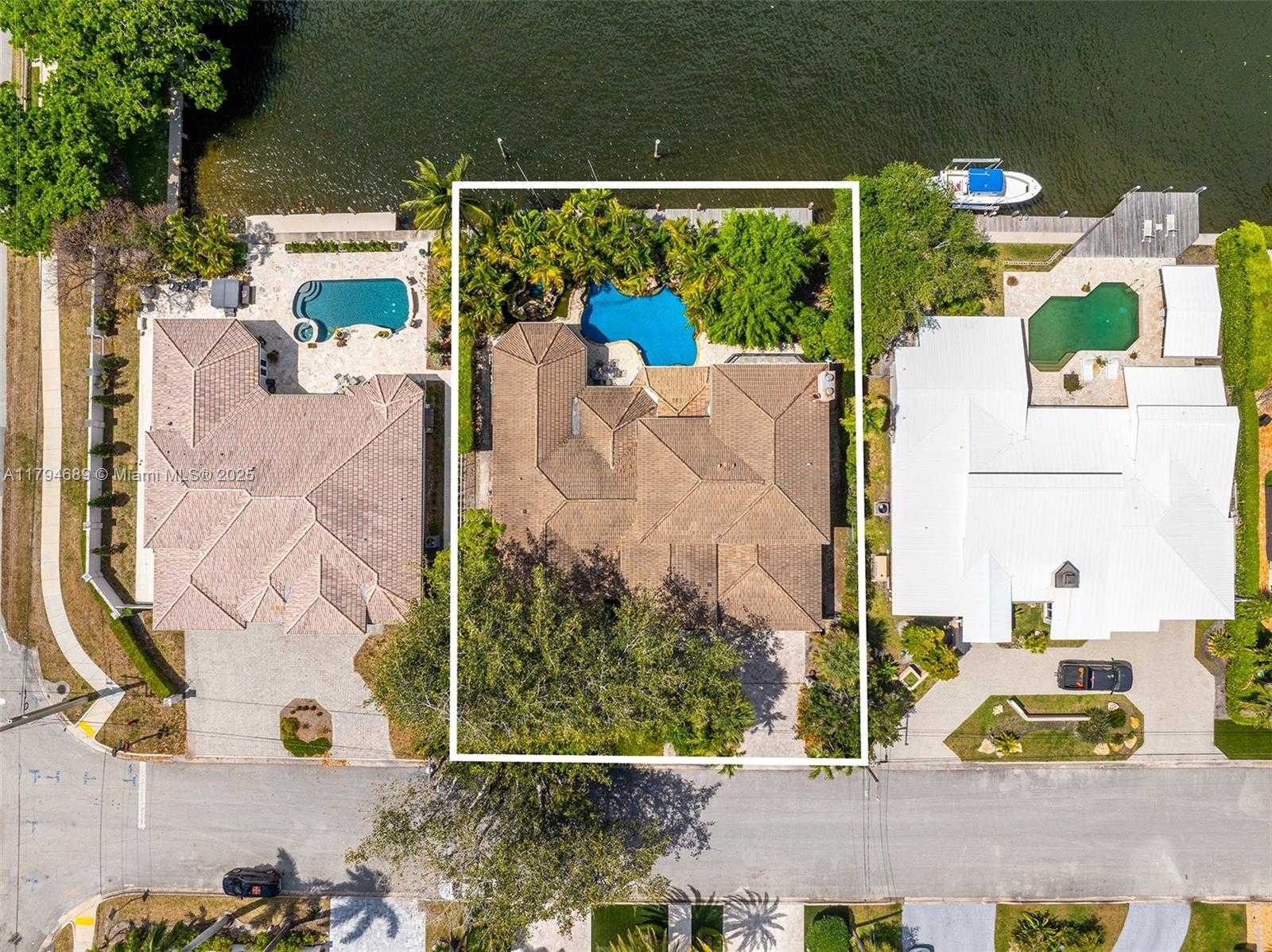 Small Image of 2709 NORTH EAST 16TH ST, Fort Lauderdale Number 30