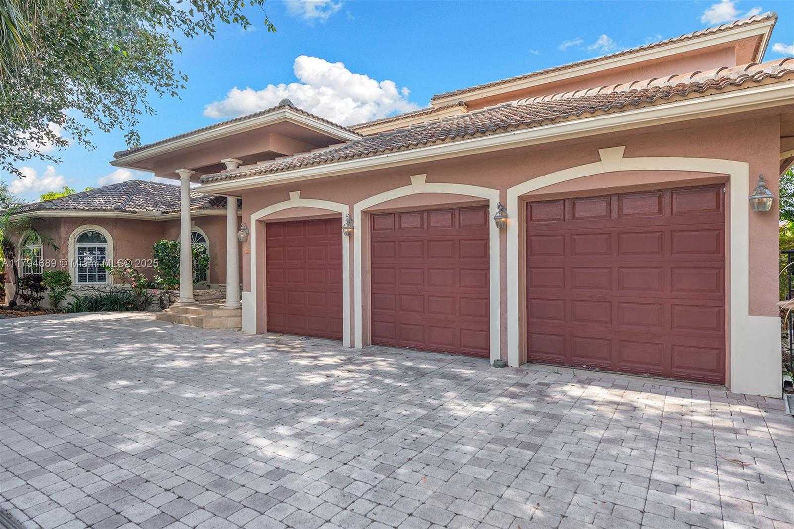 Small Image of 2709 NORTH EAST 16TH ST, Fort Lauderdale Number 32