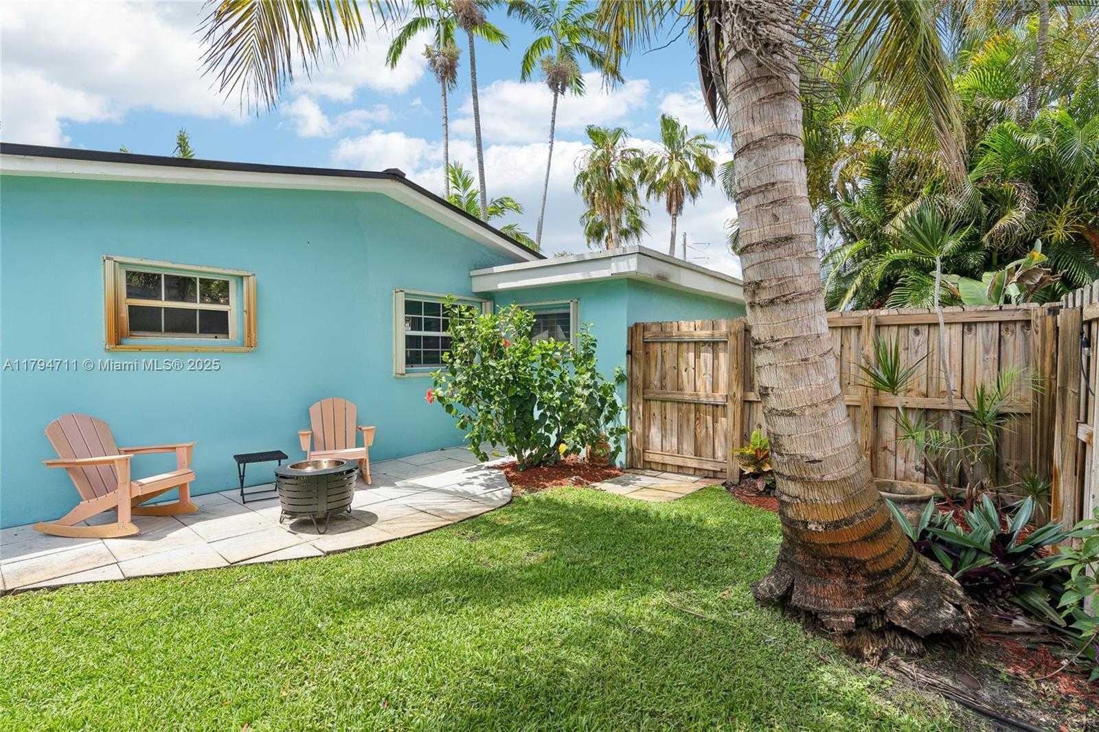 Small Image of 4400 NORTH EAST 13TH AVE, Oakland Park Number 24
