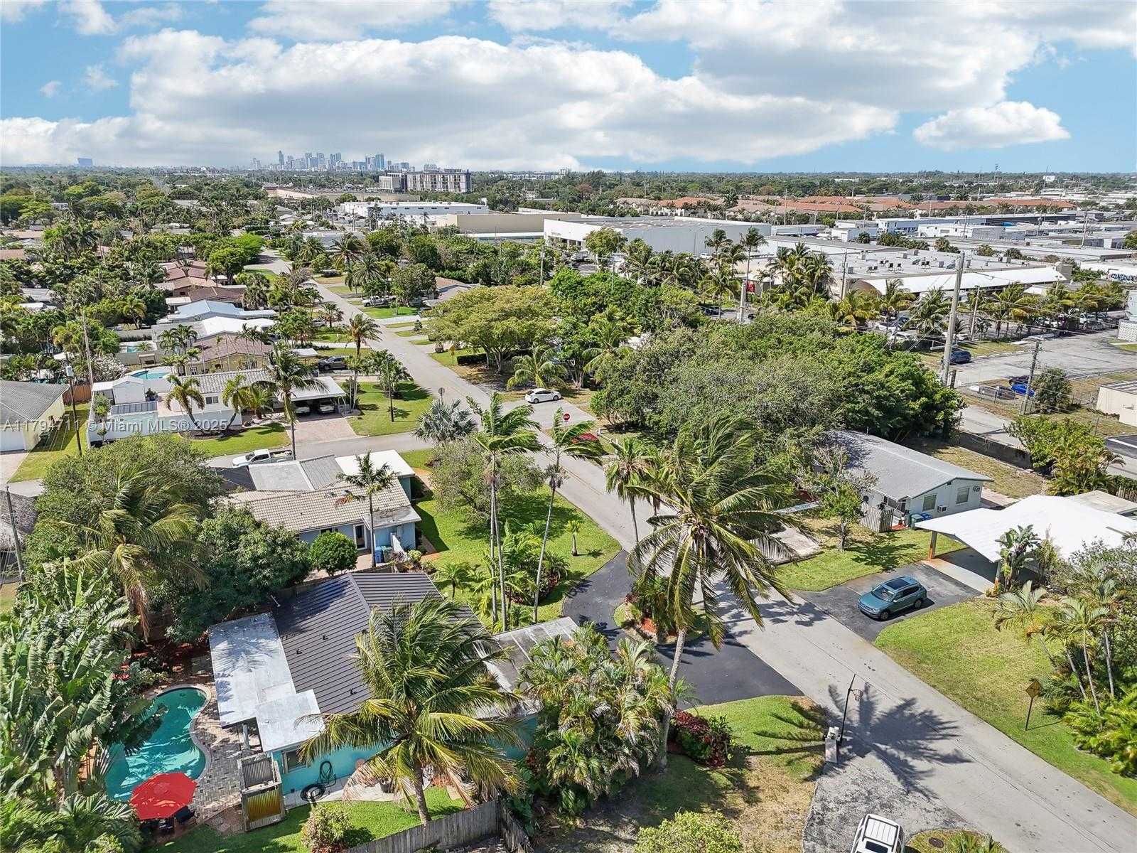 Small Image of 4400 NORTH EAST 13TH AVE, Oakland Park Number 33