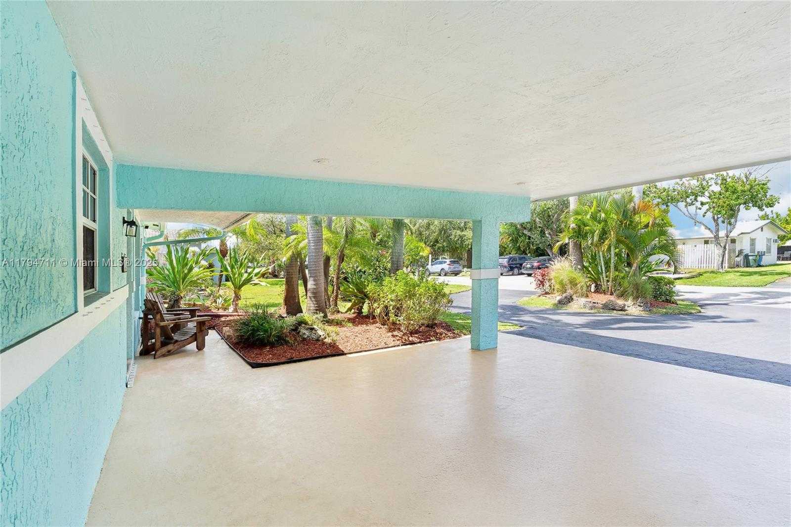 Small Image of 4400 NORTH EAST 13TH AVE, Oakland Park Number 36