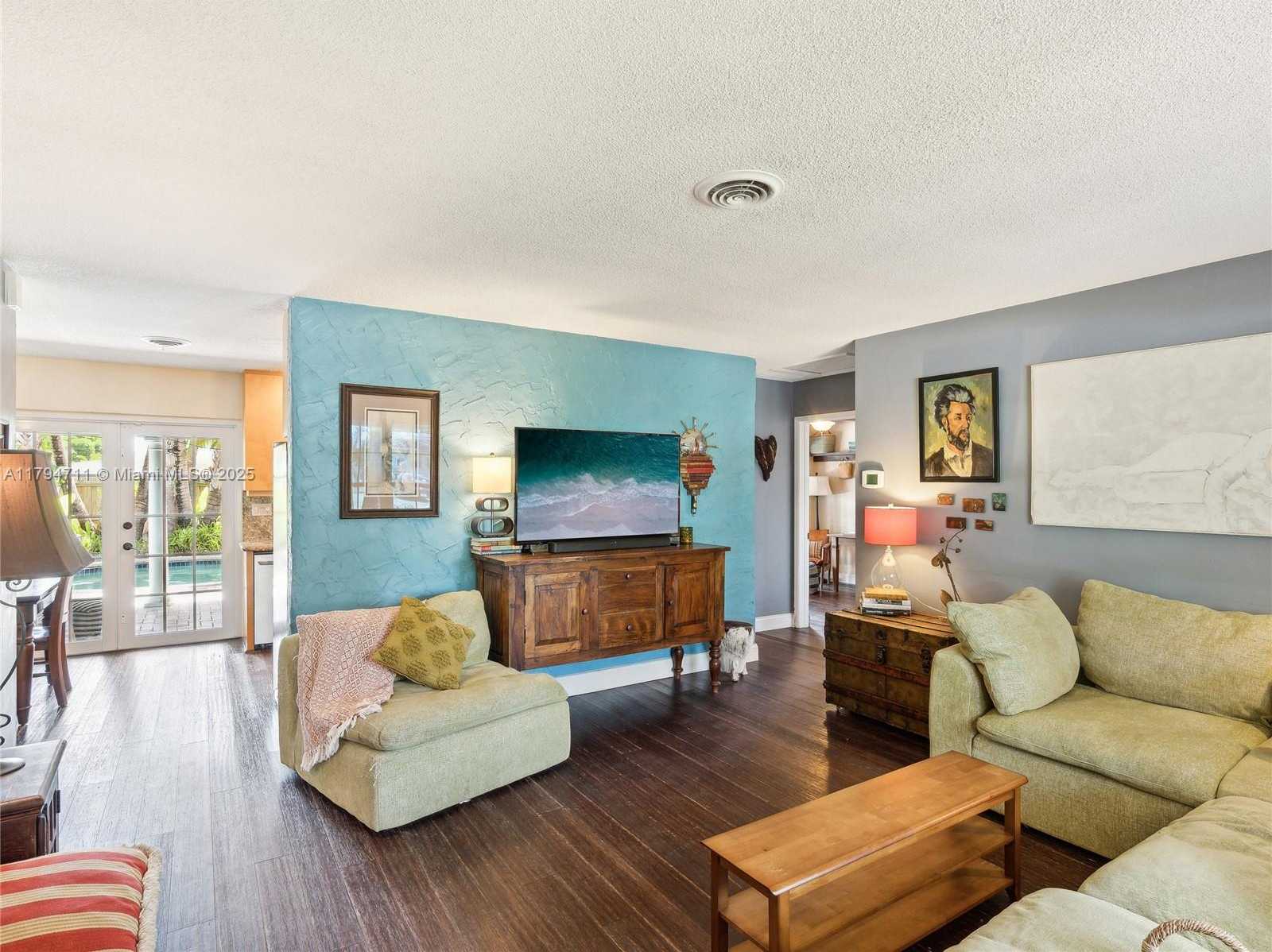 Small Image of 4400 NORTH EAST 13TH AVE, Oakland Park Number 7