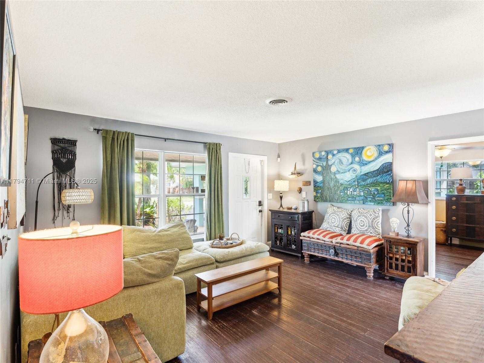 Small Image of 4400 NORTH EAST 13TH AVE, Oakland Park Number 9