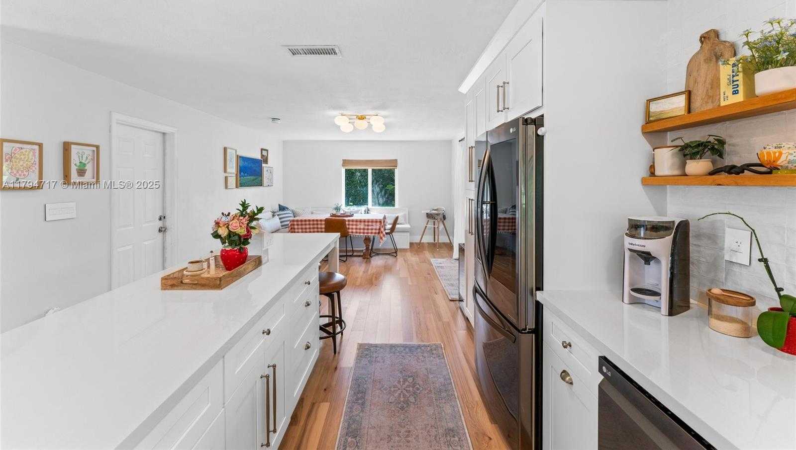 Small Image of 8885 SOUTH WEST 182ND TER, Palmetto Bay Number 13