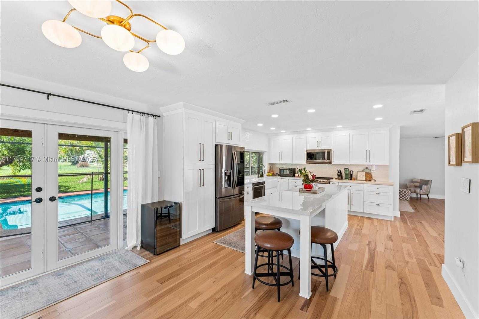 Small Image of 8885 SOUTH WEST 182ND TER, Palmetto Bay Number 15