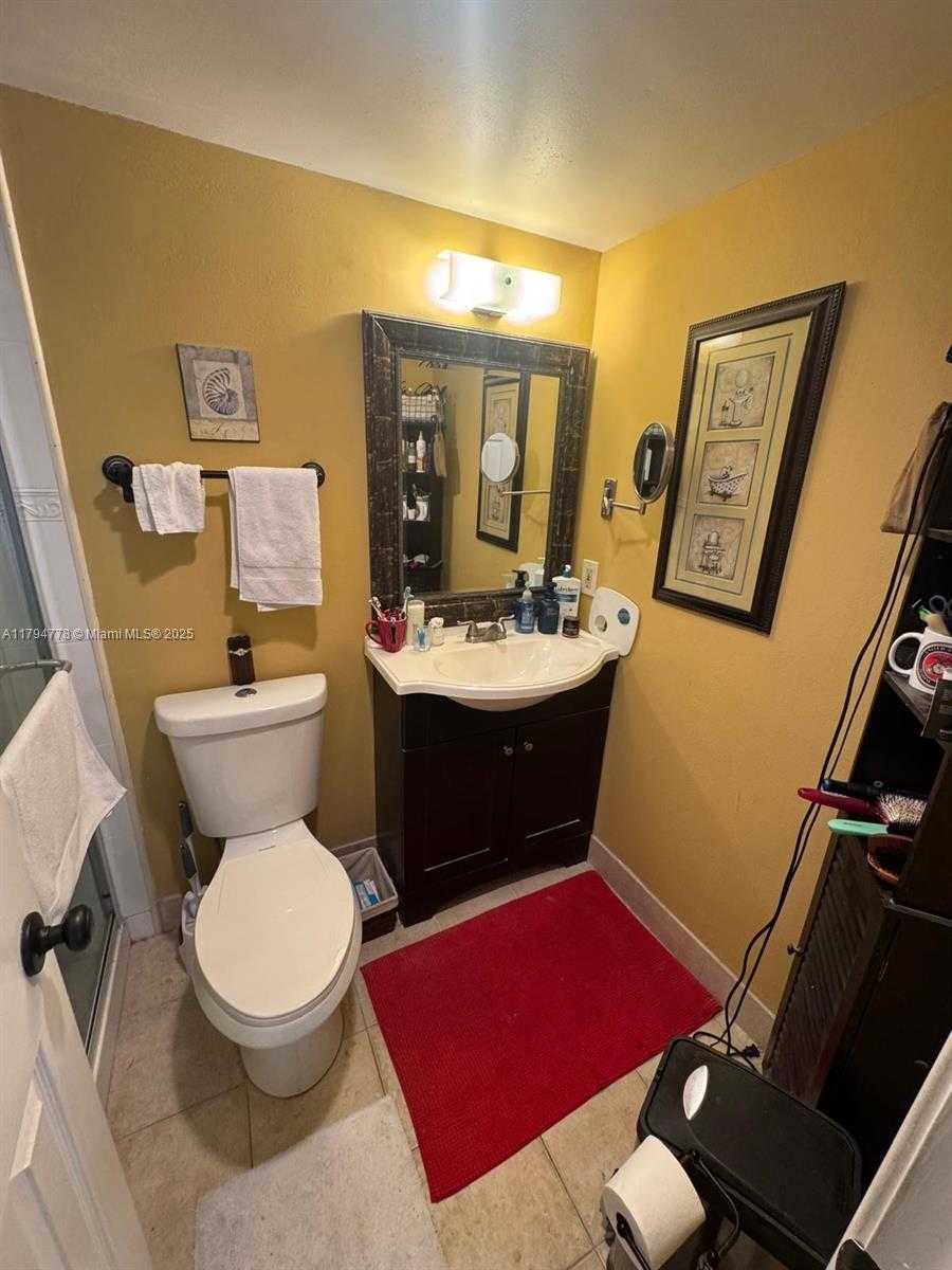Small Image of 197 KENT L, West Palm Beach Number 9