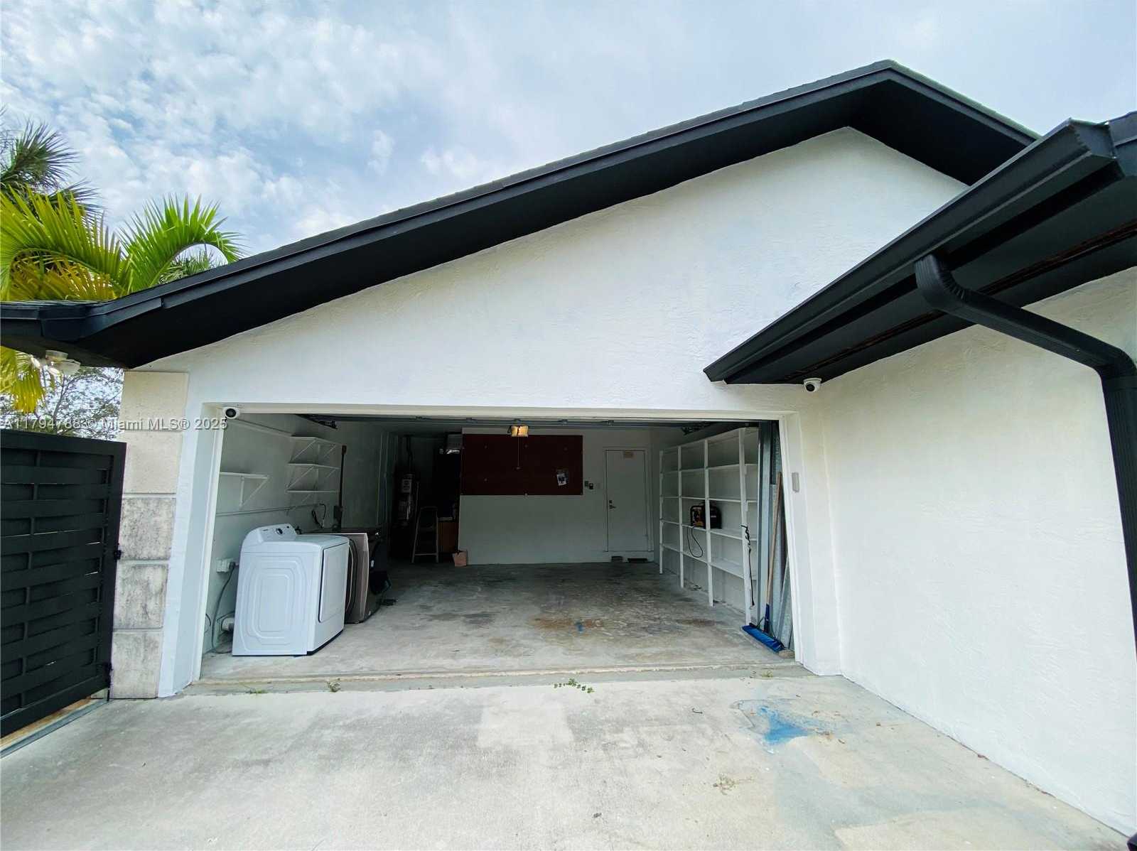 Small Image of 8701 SOUTH WEST 191ST ST, Cutler Bay Number 24