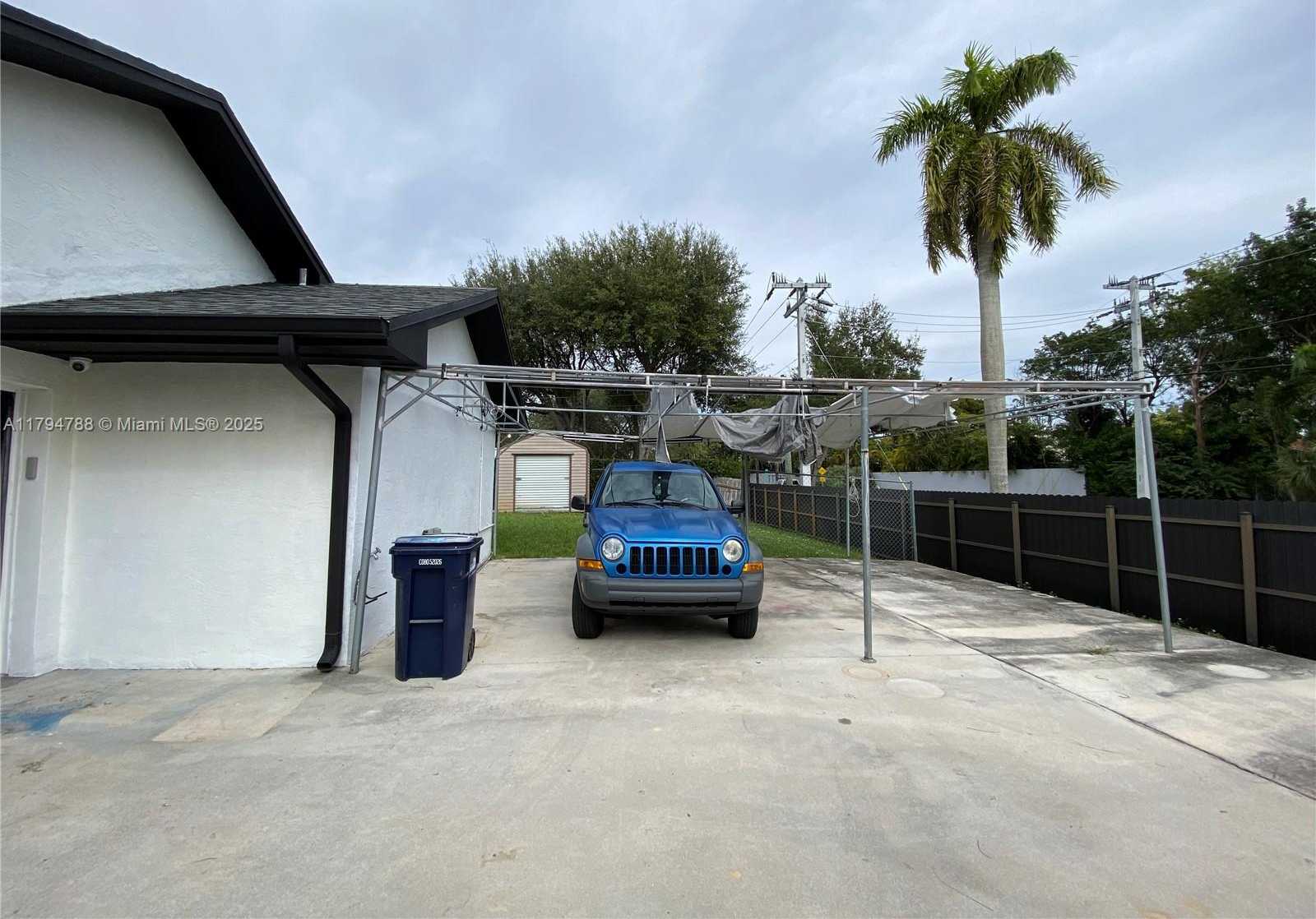 Small Image of 8701 SOUTH WEST 191ST ST, Cutler Bay Number 30