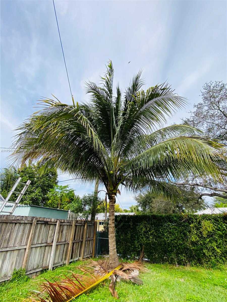 Small Image of 8701 SOUTH WEST 191ST ST, Cutler Bay Number 31