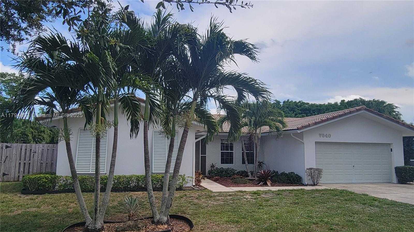 Small Image of 7640 NORTH WEST 6TH CT, Plantation Number 24